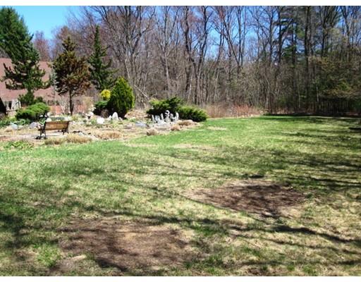 116 Lovefield St, Easthampton, MA 01027 photo 2