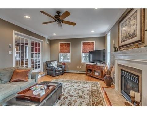 34 Auburn St, Reading, MA 01867 photo 8