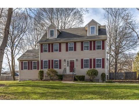 34 Auburn St, Reading, MA 01867 photo 1