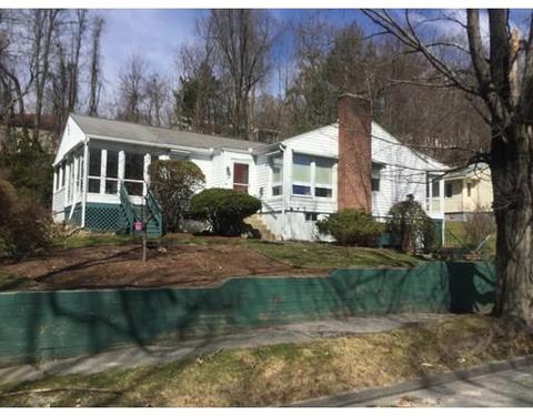 36 Pine Tree Dr, Worcester, MA 01609 photo 1