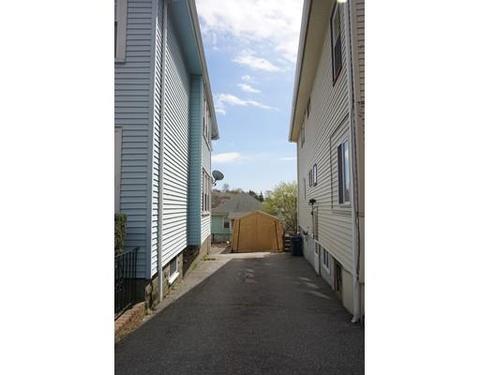 34 Harding Ave, Everett, MA 02149 photo 2