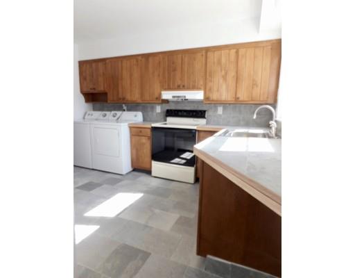 36 Derryfield St, Springfield, MA 01118 photo 6