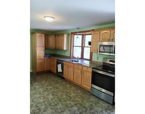 84 Thomas St, Dedham, MA 02026 photo 2