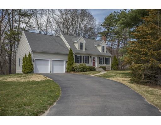 55 Trinity Cir, Attleboro, MA 02703 photo 2