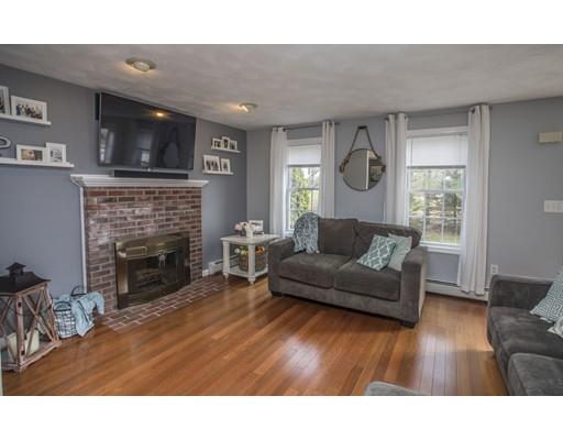55 Trinity Cir, Attleboro, MA 02703 photo 6