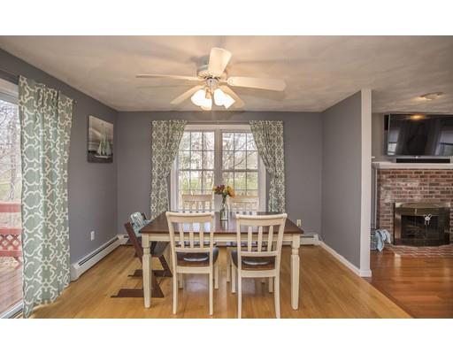 55 Trinity Cir, Attleboro, MA 02703 photo 5
