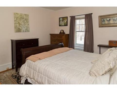 18 Pickering St, Danvers, MA 01923 photo 14