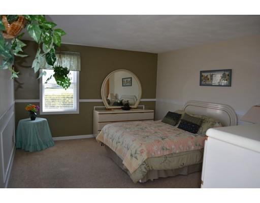 38 Summit Ave, Saugus, MA 01906 photo 13