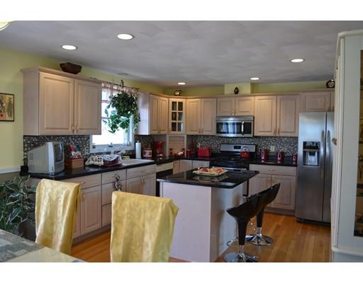 38 Summit Ave, Saugus, MA 01906 photo 8