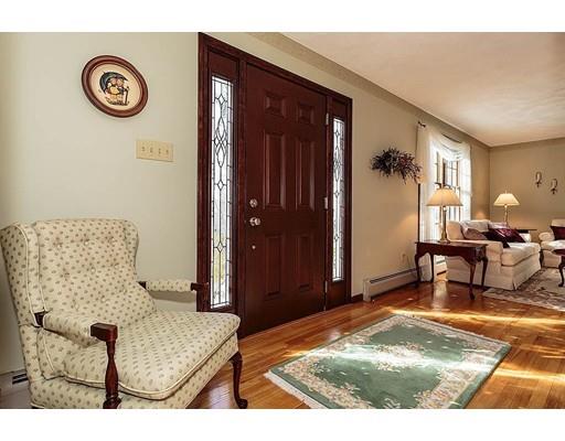39 Apache Trl, Arlington, MA 02474 photo 2