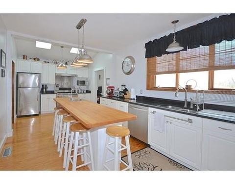54 High St, Wareham, MA 02571 photo 8