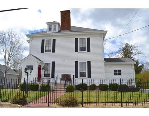 54 High St, Wareham, MA 02571 photo 2