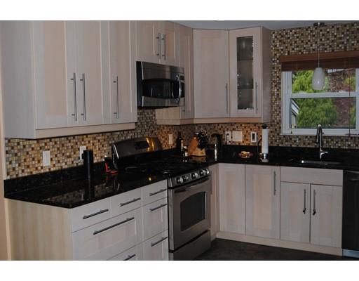 303 Stackpole, Lowell, MA 01852 photo 4