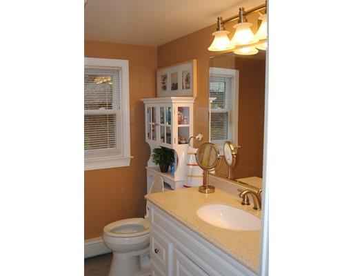 303 Stackpole, Lowell, MA 01852 photo 9