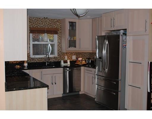 303 Stackpole, Lowell, MA 01852 photo 5