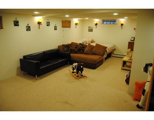 303 Stackpole, Lowell, MA 01852 photo 14
