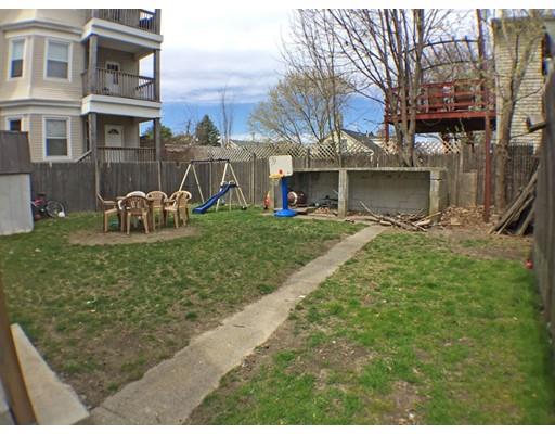 72 Hall St, Fall River, MA 02724 photo 4