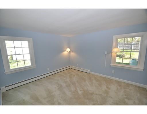 12 Kimberly Dr, Danvers, MA 01923 photo 9