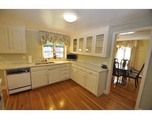 12 Kimberly Dr, Danvers, MA 01923 photo 3
