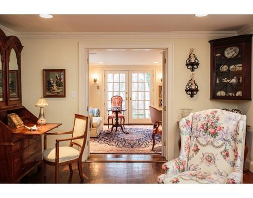 65 Arnold Rd, Wellesley, MA 02481 photo 7