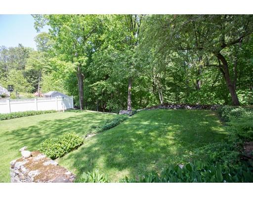 65 Arnold Rd, Wellesley, MA 02481 photo 17