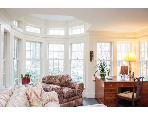 65 Arnold Rd, Wellesley, MA 02481 photo 11