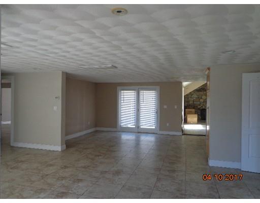 42 Cabot, Danvers, MA 01923 photo 3
