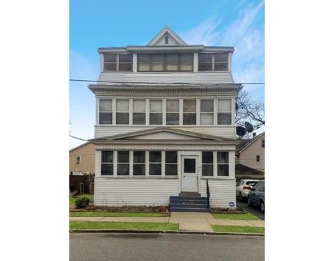 47 Langdon St, Springfield, MA 01104 photo 2