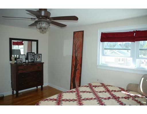 35 Maple St, Wareham, MA 02571 photo 7