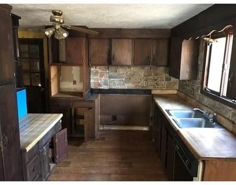 198 Uxbridge Rd, Sutton, MA 01590 photo 8