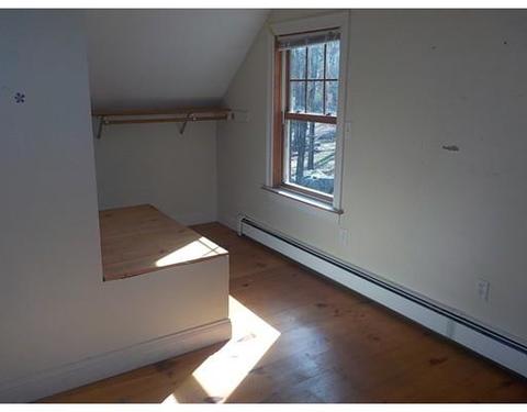 27 Pudding St, Uxbridge, MA 01569 photo 16