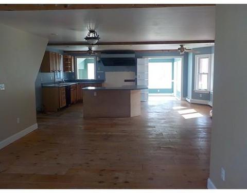 27 Pudding St, Uxbridge, MA 01569 photo 7