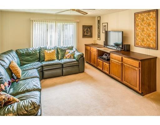 11 Trager Rd, Marblehead, MA 01945 photo 4