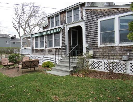 14 Evergreen St, Wareham, MA 02571 photo 2