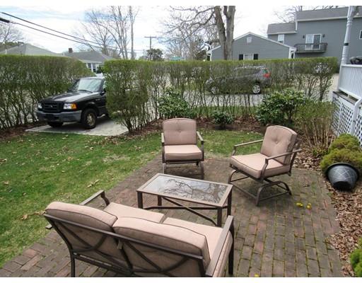 14 Evergreen St, Wareham, MA 02571 photo 3