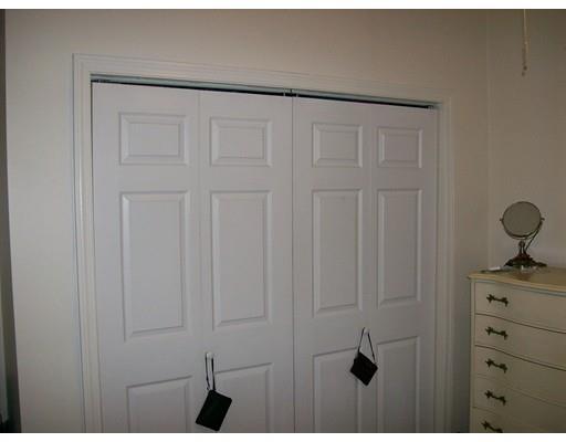 6 Angelo St, Worcester, MA 01604 photo 3