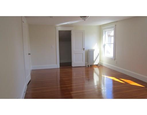 35 Willow Ave, Winthrop, MA 02152 photo 17