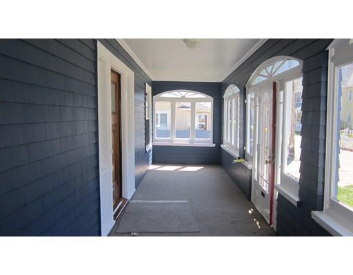 35 Willow Ave, Winthrop, MA 02152 photo 3