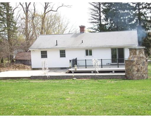 380 W Sutton Rd, Sutton, MA 01590 photo 1