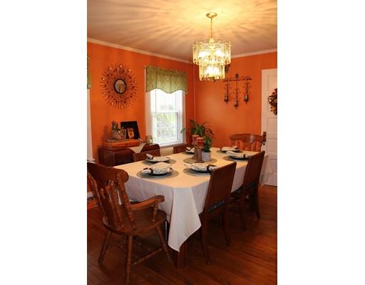 24 Maple St, Southbridge, MA 01550 photo 9