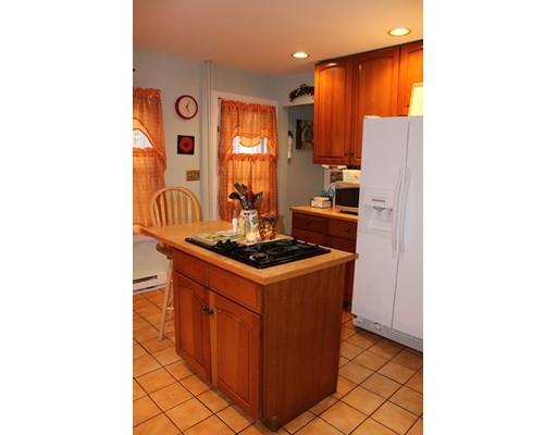 24 Maple St, Southbridge, MA 01550 photo 11