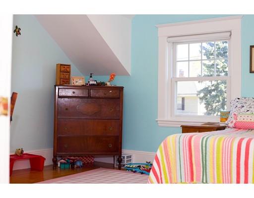 24 Bertram St, Beverly, MA 01915 photo 13