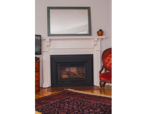 24 Bertram St, Beverly, MA 01915 photo 3