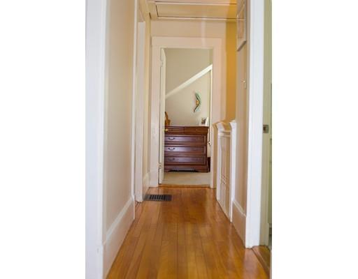 24 Bertram St, Beverly, MA 01915 photo 16