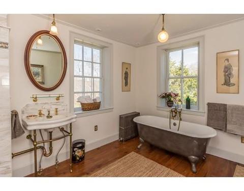 634 Main St, Lancaster, MA 01523 photo 17