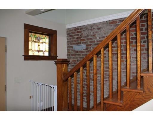 71 Silver St, West Springfield, MA 01089 photo 4