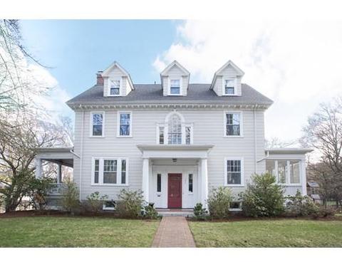 147 Clinton Rd, Brookline, MA 02445 photo 2