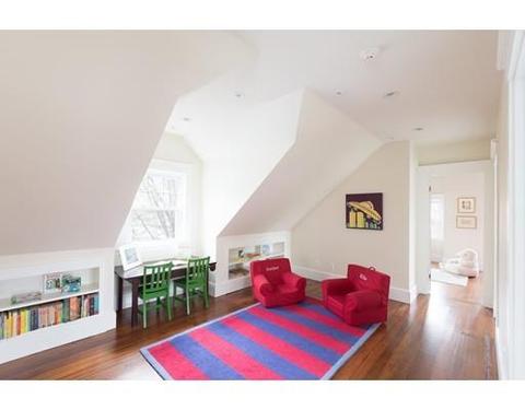 147 Clinton Rd, Brookline, MA 02445 photo 23