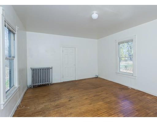 80 Cornell St, Springfield, MA 01109 photo 25