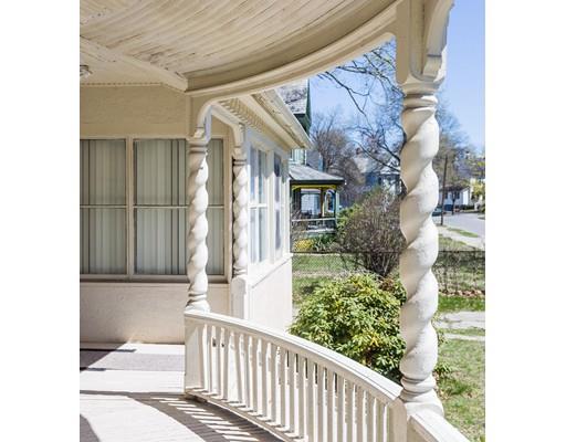 80 Cornell St, Springfield, MA 01109 photo 3